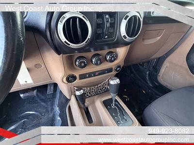 2014 Jeep Wrangler Unlimited Sahara   - Photo 13 - Costa Mesa, CA 92626