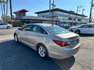 2011 Hyundai SONATA GLS   - Photo 3 - Costa Mesa, CA 92626