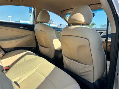 2011 Hyundai SONATA GLS   - Photo 9 - Costa Mesa, CA 92626