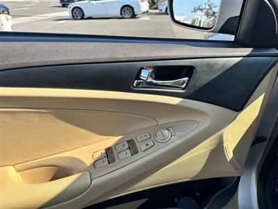 2011 Hyundai SONATA GLS   - Photo 12 - Costa Mesa, CA 92626