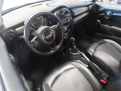 2014 MINI Hardtop Cooper   - Photo 5 - Costa Mesa, CA 92626