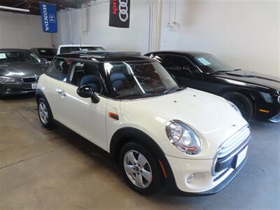 2014 MINI Hardtop Cooper   - Photo 2 - Costa Mesa, CA 92626