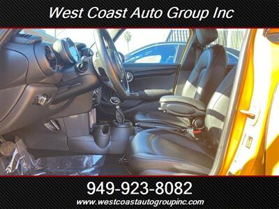 2017 MINI Hardtop 4 Door Cooper   - Photo 8 - Costa Mesa, CA 92626