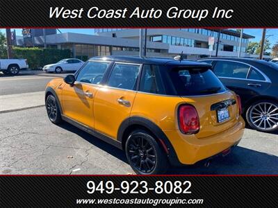 2017 MINI Hardtop 4 Door Cooper   - Photo 4 - Costa Mesa, CA 92626