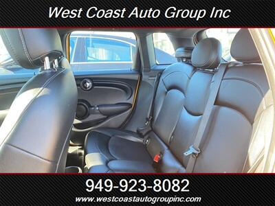 2017 MINI Hardtop 4 Door Cooper   - Photo 10 - Costa Mesa, CA 92626