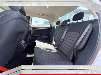 2018 Ford Fusion SE   - Photo 10 - Costa Mesa, CA 92626
