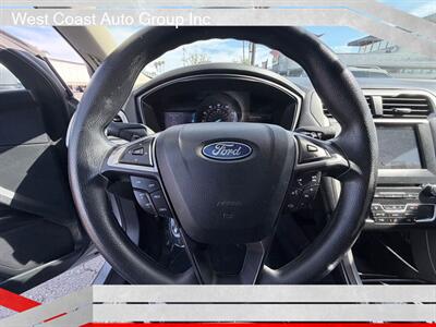 2018 Ford Fusion SE   - Photo 6 - Costa Mesa, CA 92626