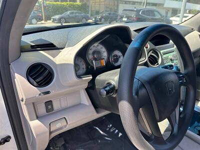 2011 Honda Pilot LX   - Photo 9 - Costa Mesa, CA 92626
