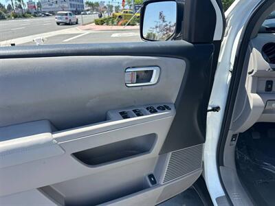 2011 Honda Pilot LX   - Photo 15 - Costa Mesa, CA 92626