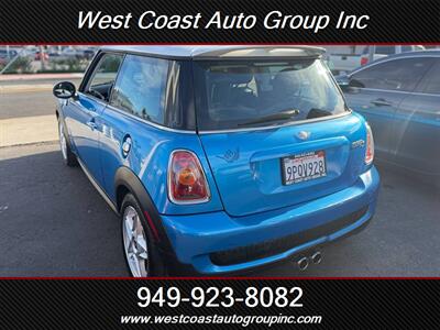2010 MINI Cooper S   - Photo 3 - Costa Mesa, CA 92626