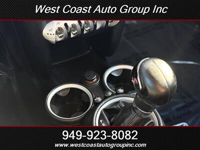 2010 MINI Cooper S   - Photo 18 - Costa Mesa, CA 92626