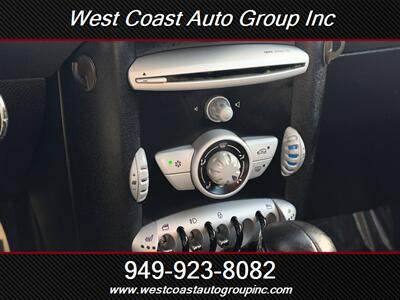 2010 MINI Cooper S   - Photo 19 - Costa Mesa, CA 92626