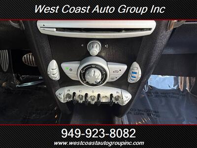 2010 MINI Cooper S   - Photo 17 - Costa Mesa, CA 92626