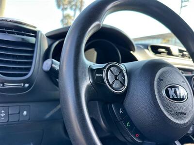 2015 Kia Soul +   - Photo 18 - Costa Mesa, CA 92626