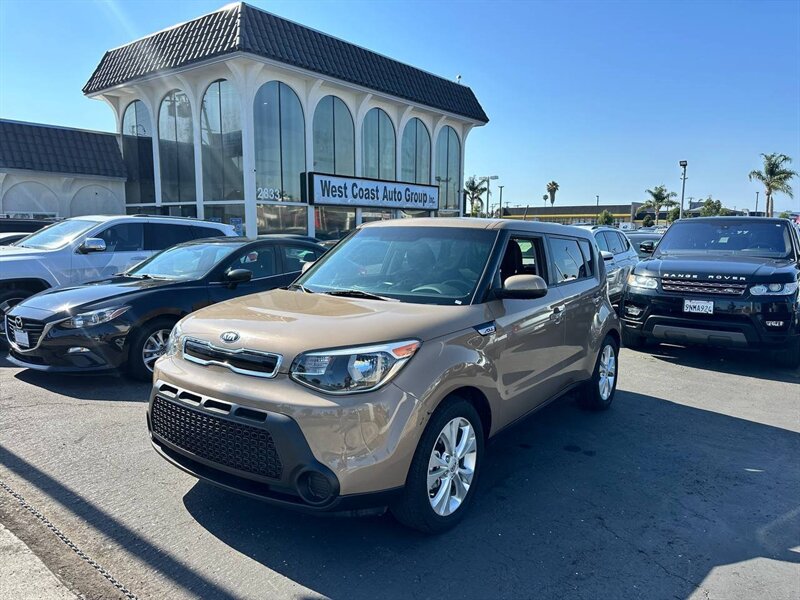 2015 Kia Soul + - Photo 1 - Costa Mesa, CA 92626