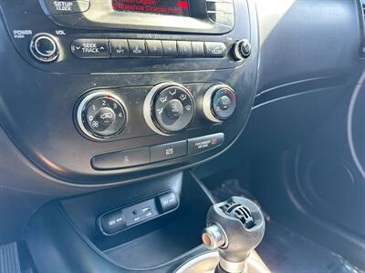 2015 Kia Soul +   - Photo 15 - Costa Mesa, CA 92626