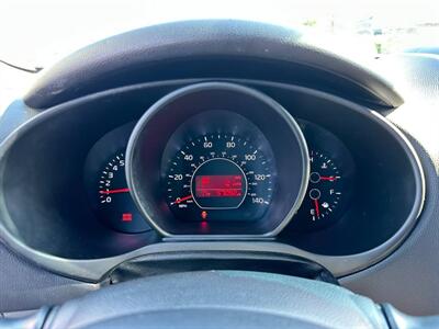 2015 Kia Soul +   - Photo 19 - Costa Mesa, CA 92626