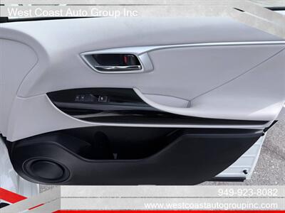 2017 Toyota Mirai   - Photo 16 - Costa Mesa, CA 92626