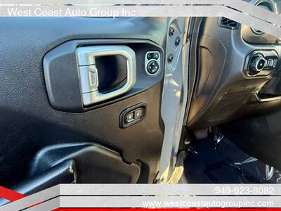 2018 Jeep Wrangler Unlimited Sport S - Photo 15 - Costa Mesa, CA 92626