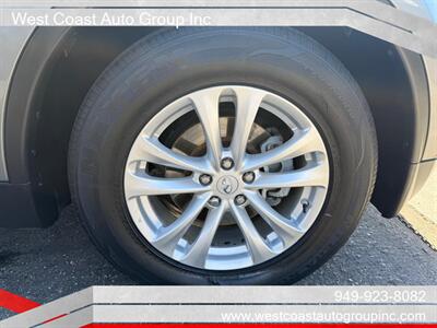 2015 INFINITI QX70 - Photo 25 - Costa Mesa, CA 92626