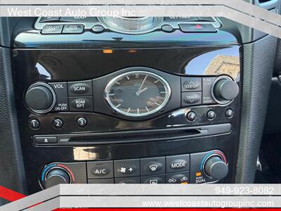 2015 INFINITI QX70 - Photo 20 - Costa Mesa, CA 92626