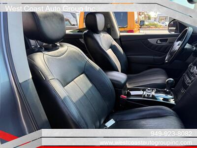 2015 INFINITI QX70 - Photo 9 - Costa Mesa, CA 92626