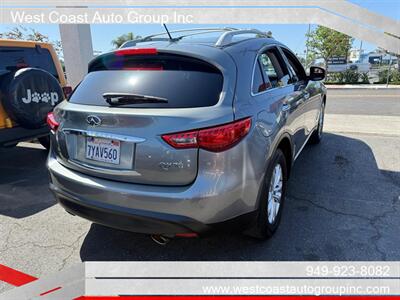 2015 INFINITI QX70 - Photo 5 - Costa Mesa, CA 92626
