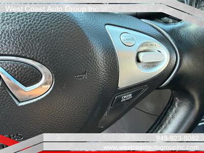 2015 INFINITI QX70 - Photo 13 - Costa Mesa, CA 92626