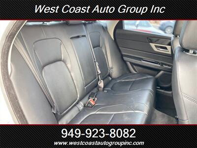 2017 Jaguar XF 35t   - Photo 25 - Costa Mesa, CA 92626