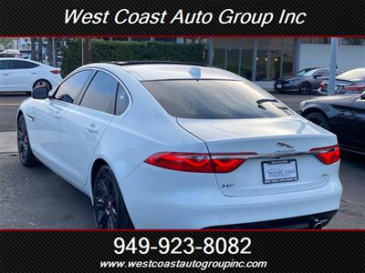2017 Jaguar XF 35t   - Photo 27 - Costa Mesa, CA 92626