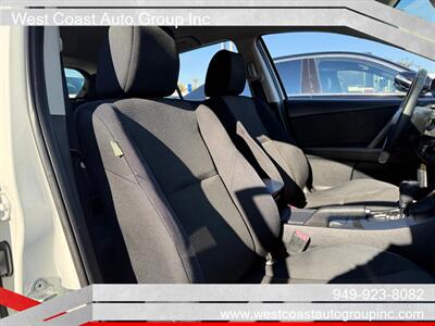 2012 Mazda Mazda3 i Touring - Photo 11 - Costa Mesa, CA 92626