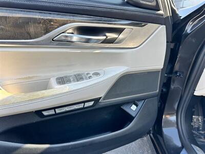 2016 BMW 750i   - Photo 15 - Costa Mesa, CA 92626