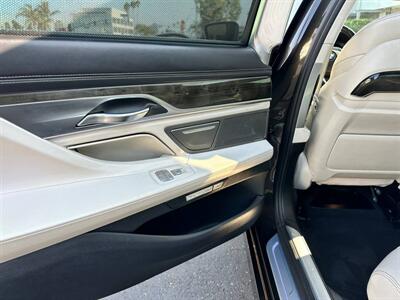 2016 BMW 750i   - Photo 14 - Costa Mesa, CA 92626