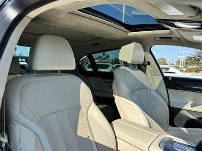 2016 BMW 750i   - Photo 8 - Costa Mesa, CA 92626