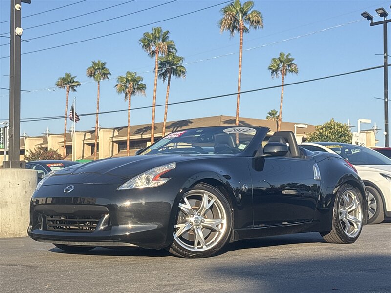 2012 Nissan 370Z Roadster's photo