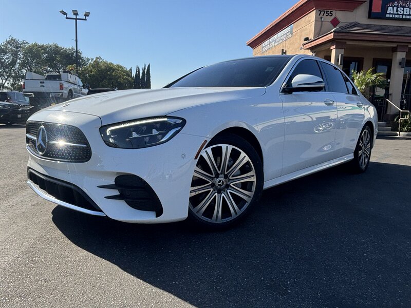 2022 Mercedes-Benz E-Class E350's photo