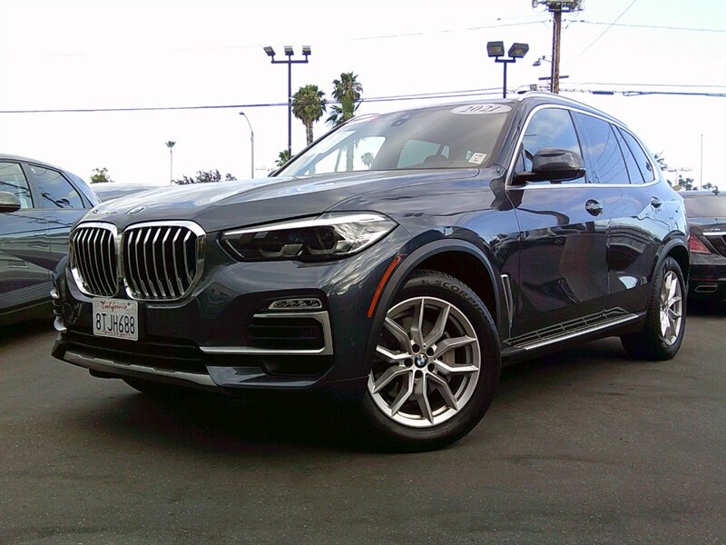 2021 BMW X5 sDrive40i's photo