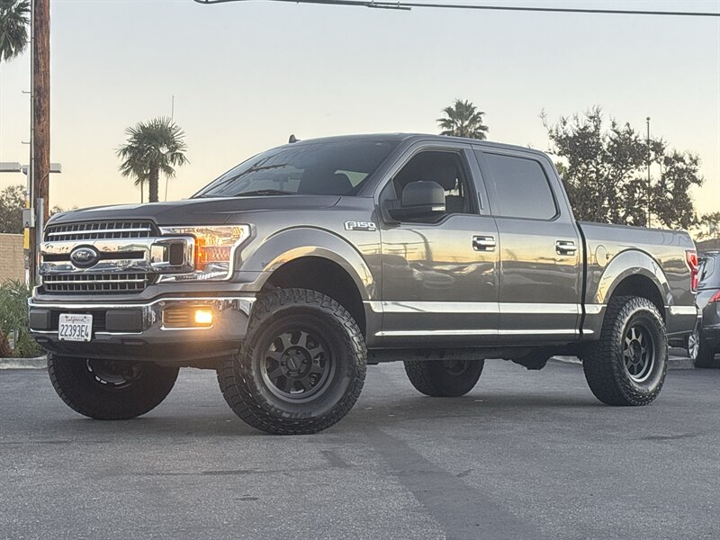 2019 Ford F-150 XLT's photo