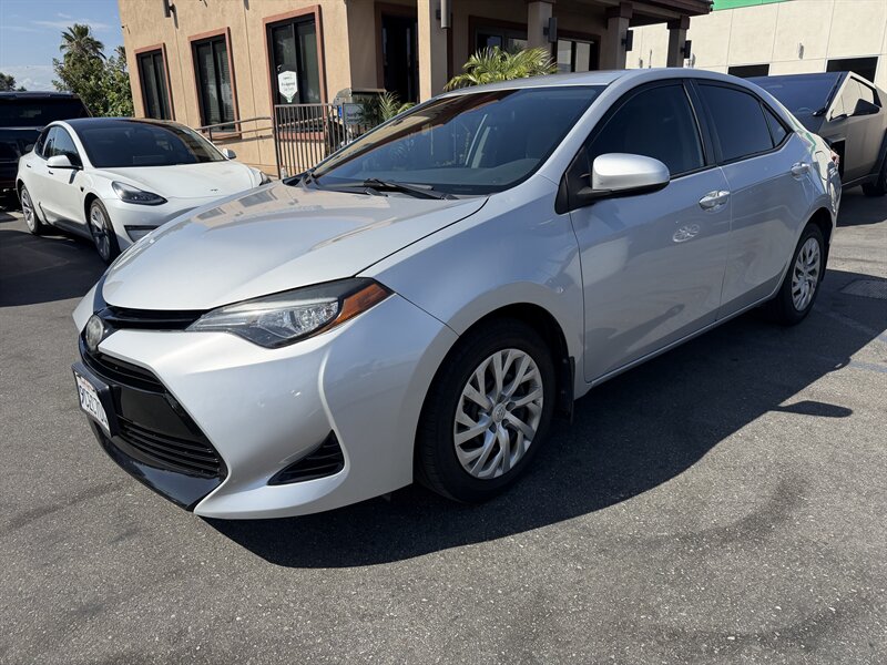 2017 Toyota Corolla's photo