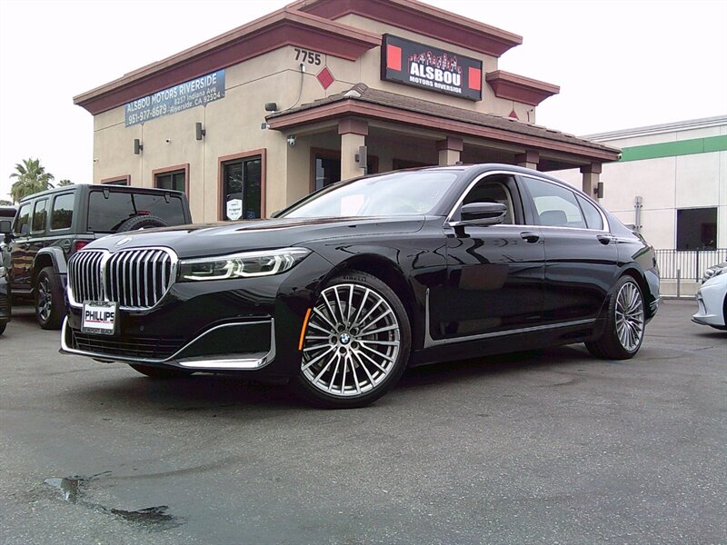 2020 BMW 7 Series 740i's photo