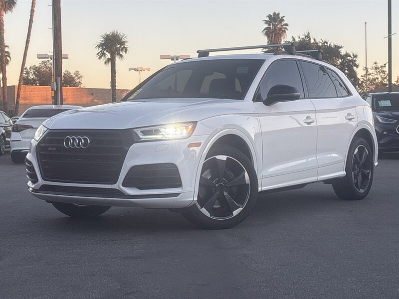 2019 Audi SQ5 3.0T quattro Premium Plus's photo
