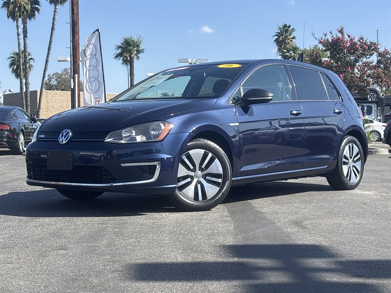 2016 Volkswagen e-Golf SE *PRICE AFTER EV TAX CREDIT*'s photo