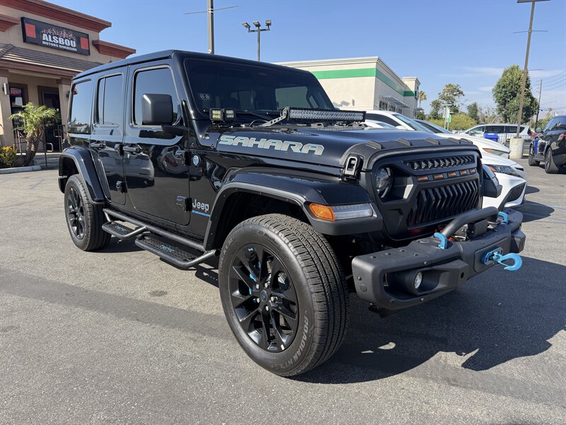 2025 Jeep Wrangler Sahara 4XE's photo