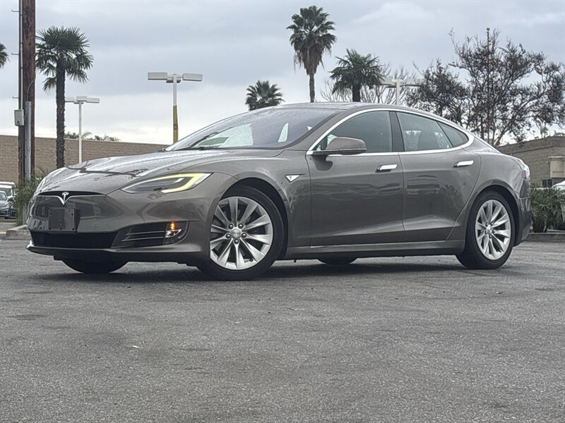 2016 Tesla Model S 75D's photo
