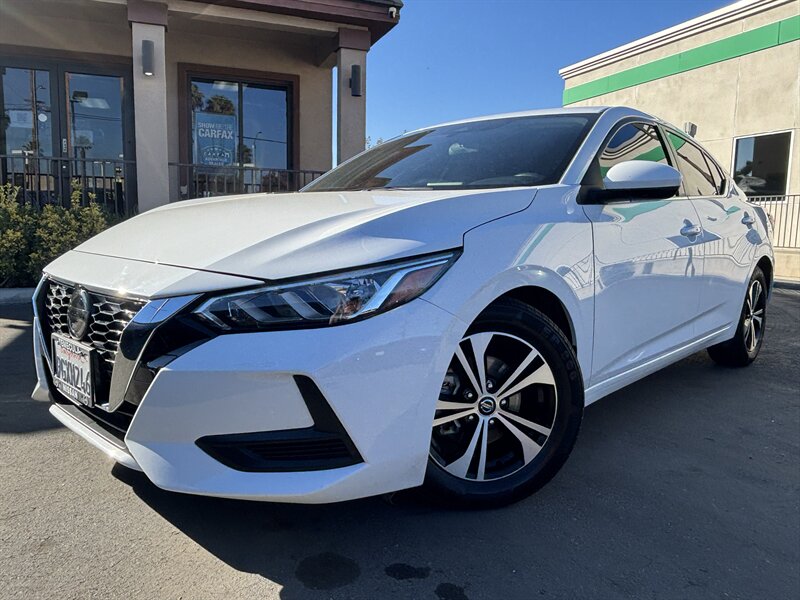 2023 Nissan Sentra SV CVT's photo