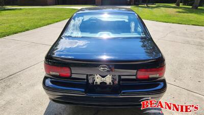 1996 Chevrolet Impala SS   - Photo 4 - Daytona Beach, FL 32176