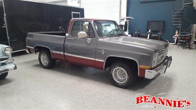 1987 Chevrolet C-10 Silverado   - Photo 4 - Daytona Beach, FL 32176