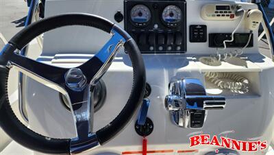 2013 Boston Whaler 180 Dauntless   - Photo 8 - Daytona Beach, FL 32176