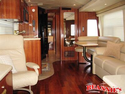 2003 Prevost Marathon H3-45  