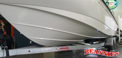 2015 Boston Whaler 210 Montauk   - Photo 29 - Daytona Beach, FL 32176